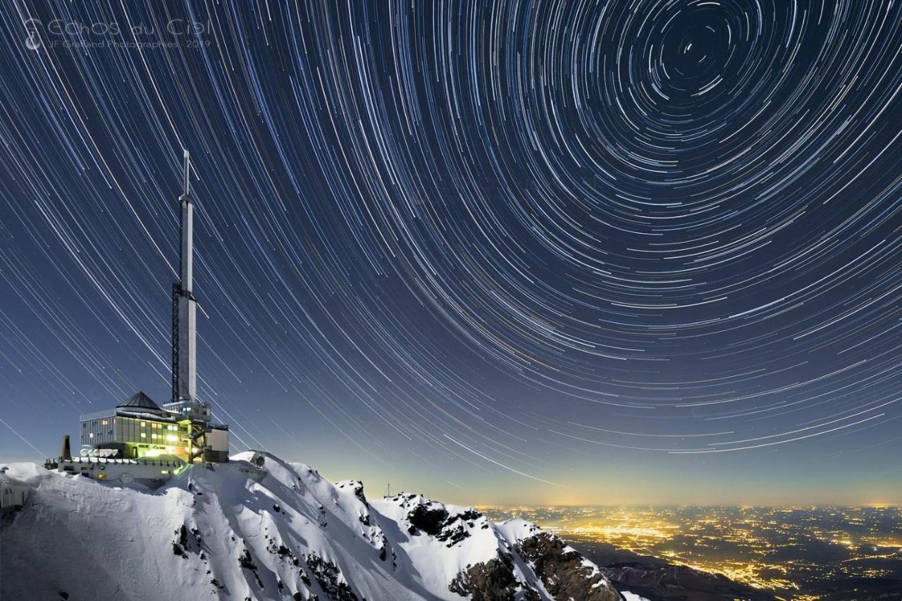 Coeur de ville, loft 3 étoiles lumineux au pied des Pyrénées Bagnères-de-Bigorre Esterno foto