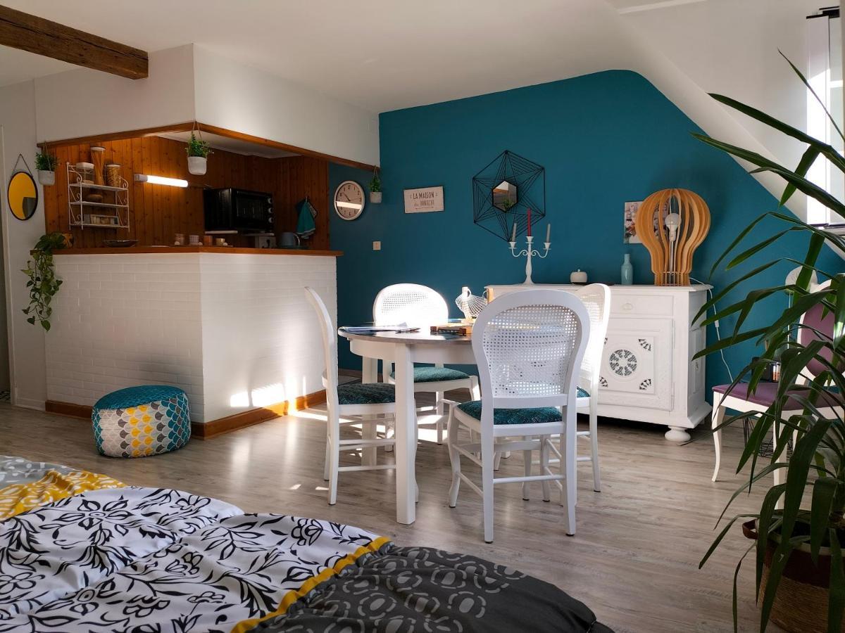 Coeur de ville, loft 3 étoiles lumineux au pied des Pyrénées Bagnères-de-Bigorre Esterno foto